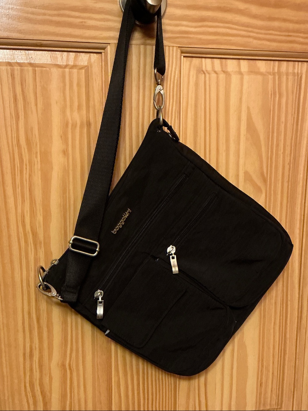 Baggallini Black Crossbody Bag with Adjustable Strap